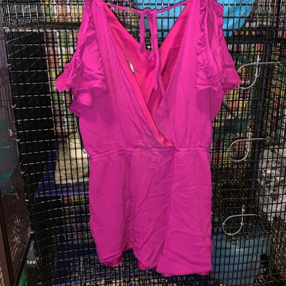 Forever 21 romper - Picture 3 of 6